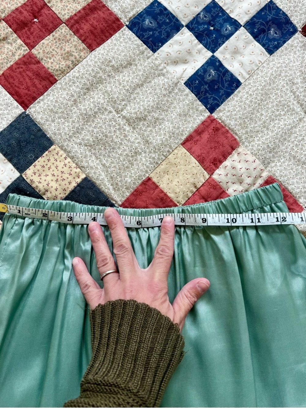 Gorgeous Vintage Seafoam Pleated Skirt - Picture 3 of 7